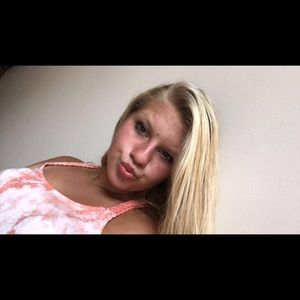 Meet your Posher, Madison